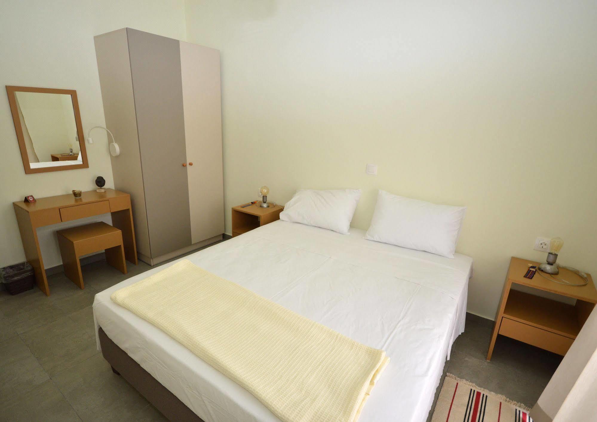 Aegina Bed&Culture Apartment Exterior foto